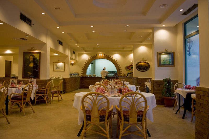 Hotelux Marina Beach Hurghada Exterior photo